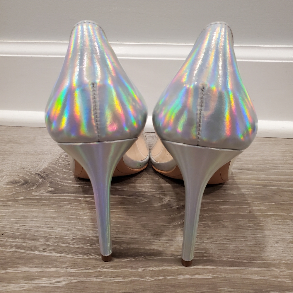 BCBGENERATION Lania Mermaid Pump